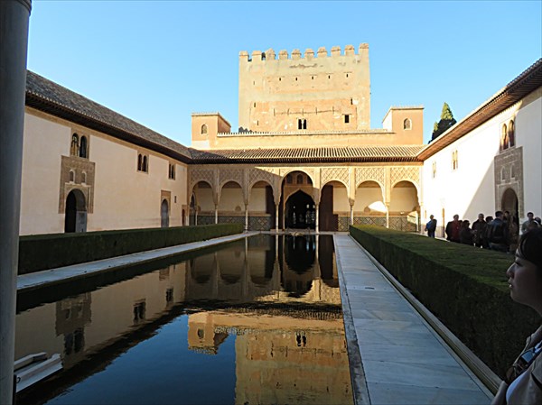176-Миртовыи двор и башня Комарес, Альгамбра, Гранада